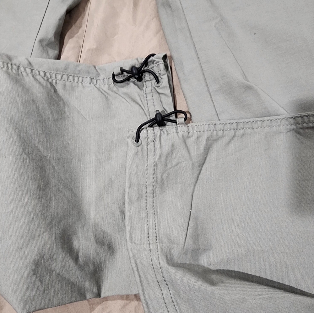 NWT Old Navy Ultimate Tech Pull-On Cargo Pants Men's Size XL(Green) - Picture 5 of 11